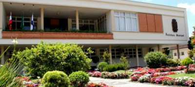 A Prefeitura de Pomerode possui vagas disponíveis de estágio para estudantes do Ensino Médio e Superior